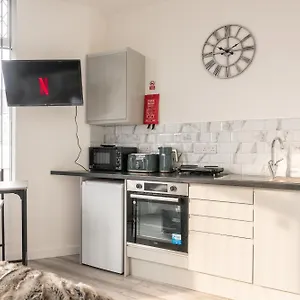  Apartment Cosy - Garden Lounge United Kingdom